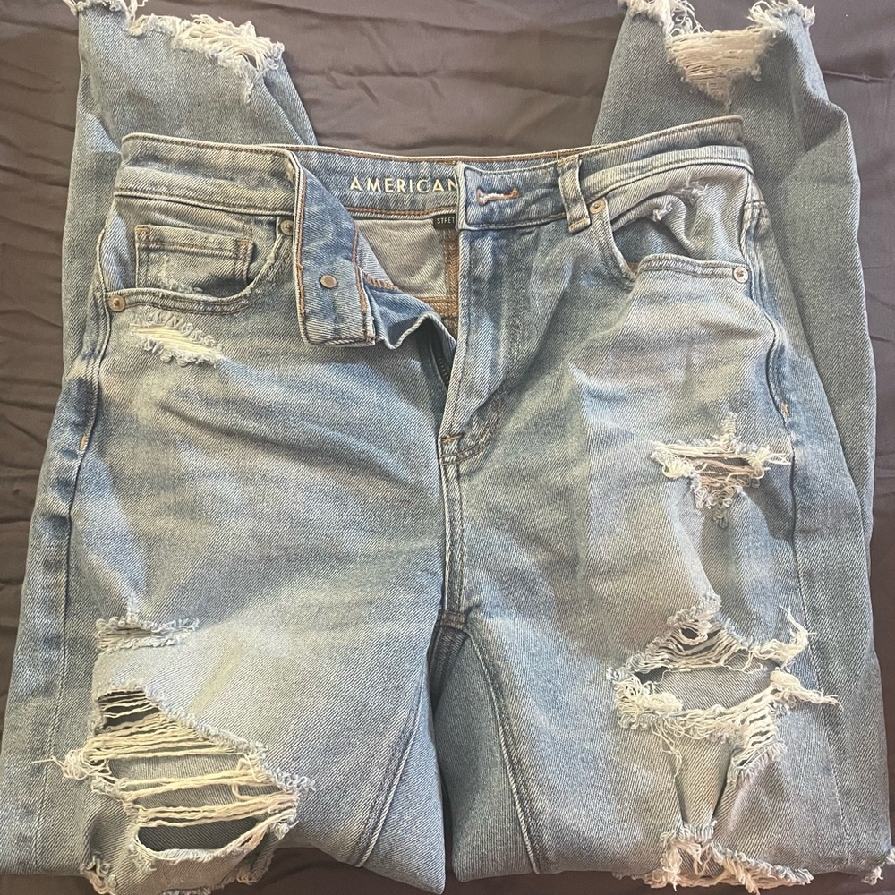 American Eagle Mom Jeans